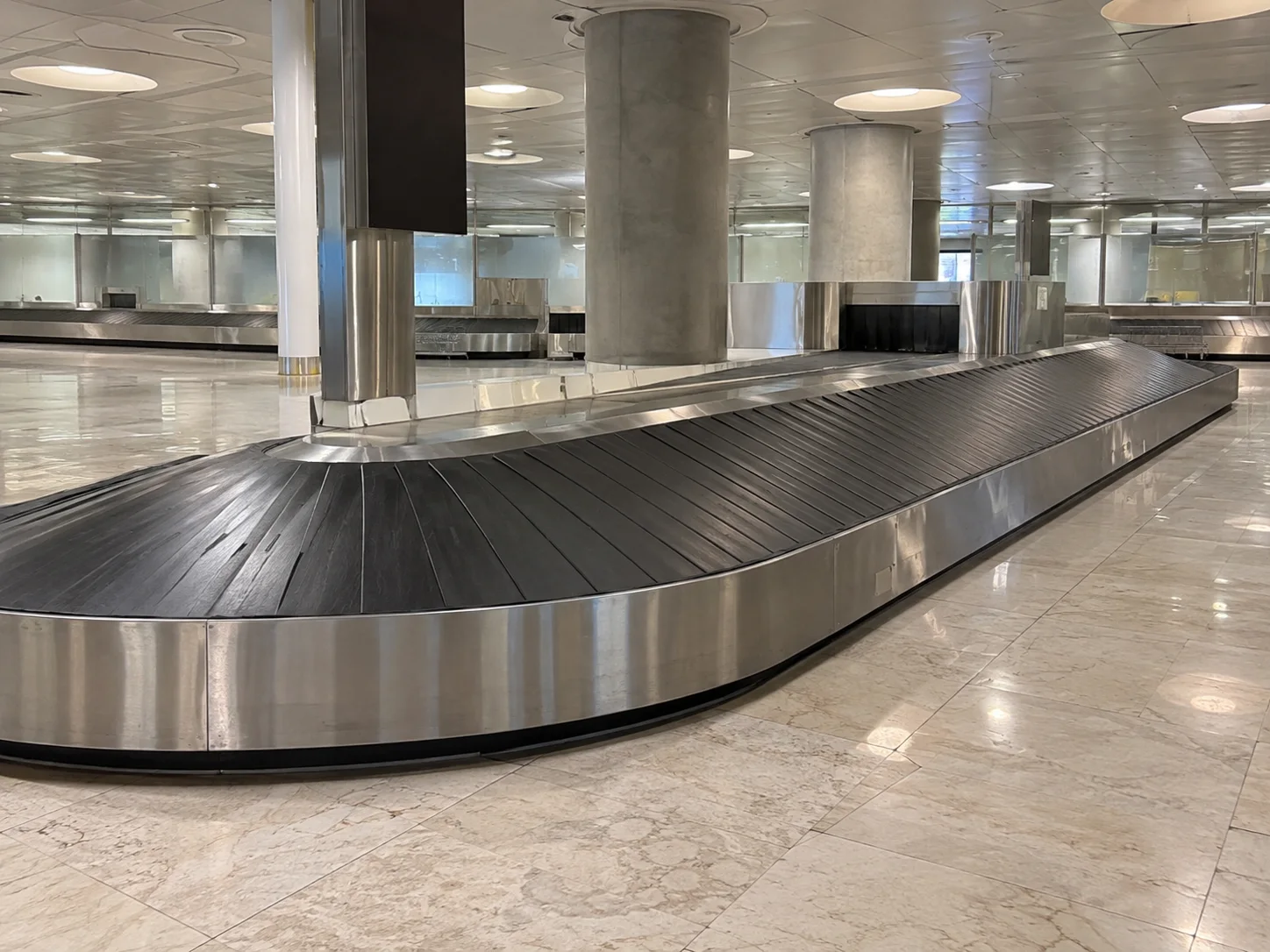 Nastro per il ritiro dei bagagli all’aeroporto di Madrid